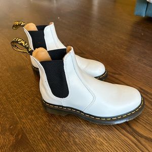 Doc Marten Chelsea Boots